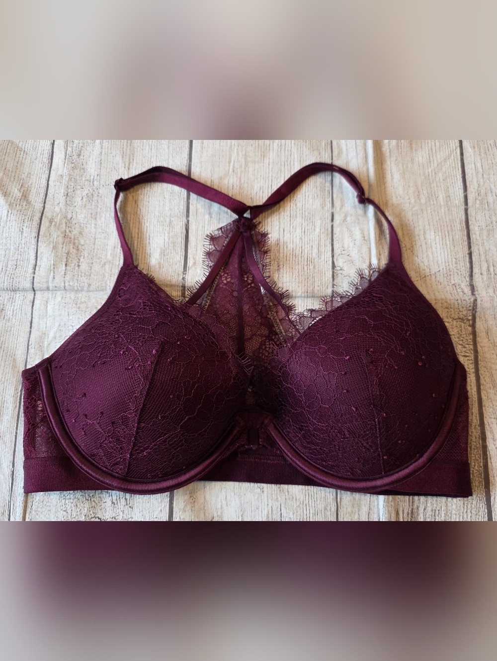 Victoria's Secret Size 34C Very Sexy Plunge Front Close Racerback Lace Burgundy